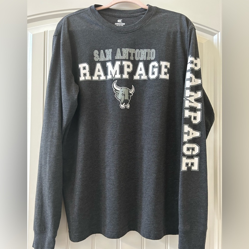 Large men’s San Antonio Rampage long sleeve shirt.  Heather gray in color.